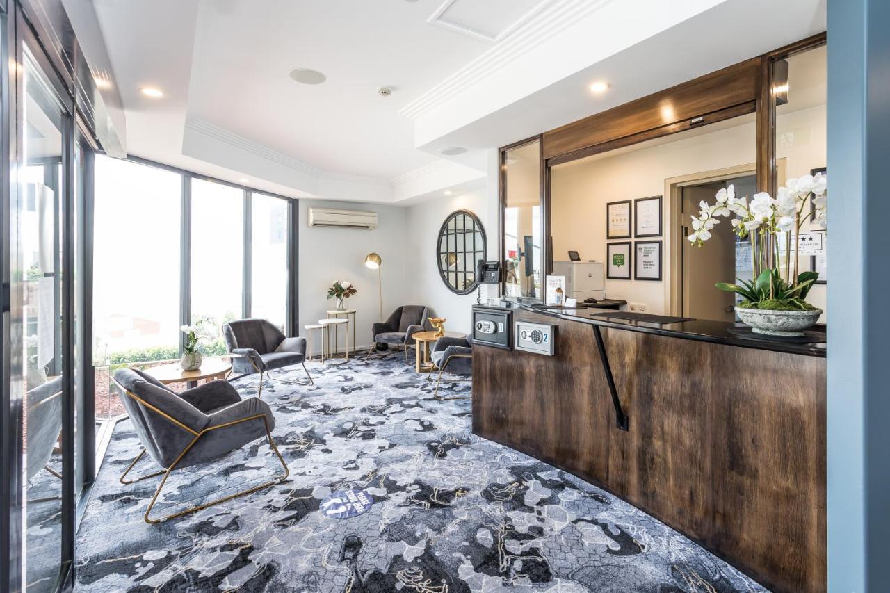Kingsford Smith Brisbane